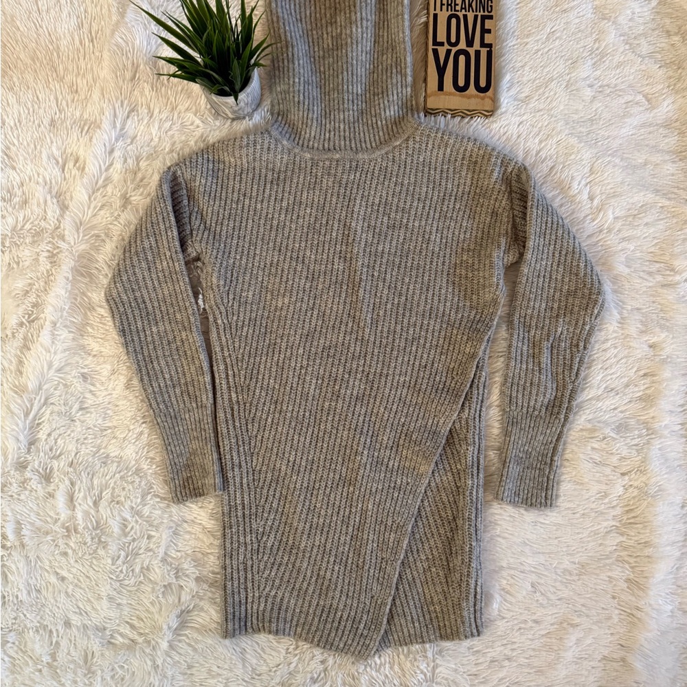 Banana Republic Gray Turtleneck Asymmetrical Sweater - Picture 2 of 12